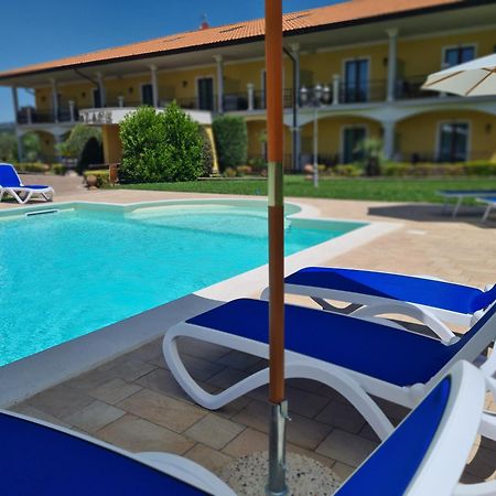 Hotel Lido - Beach And Palace Bolsena Exterior photo