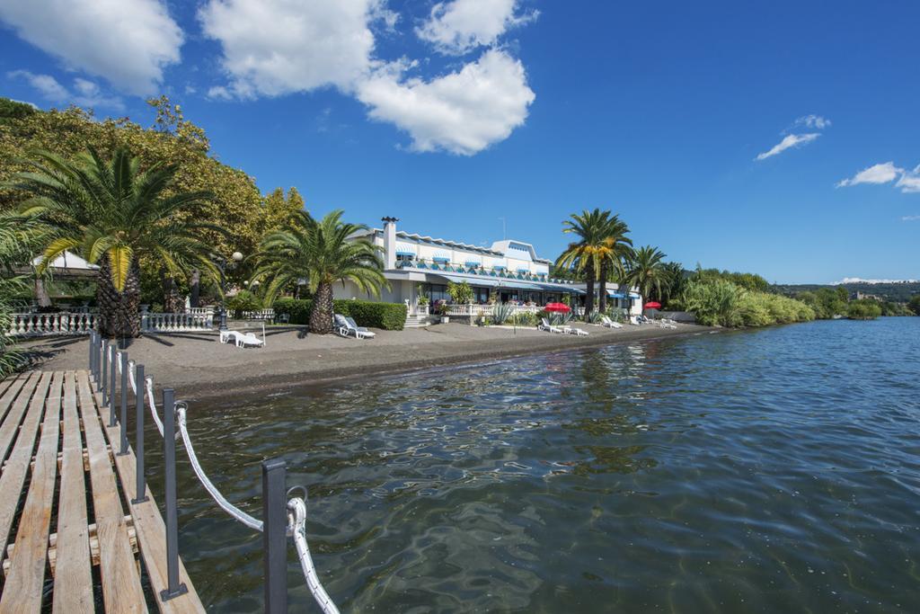 Hotel Lido - Beach And Palace Bolsena Exterior photo